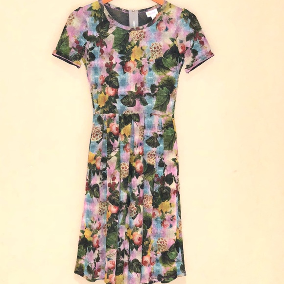 LuLaRoe Dresses & Skirts - Lularoe dress XS